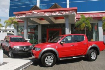 Mitsubhisi Strada Triton Pilihan Untuk Melintasi Medan Berat 