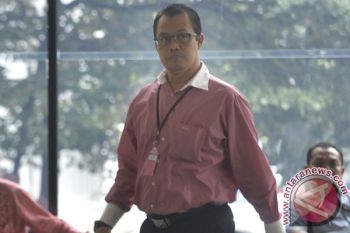 KPK Tahan Orang Dekat Akil Mohtar , Muhtar Ependy