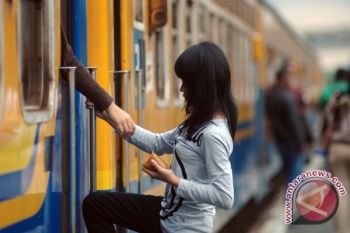 PT KAI Batal Naikkan Tarif KA Ekonomi