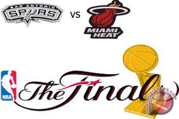 Spurs Unggul Di Paruh Pertama Game 5
