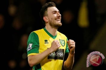  Hull Rekrut Snodgrass Dari Norwich