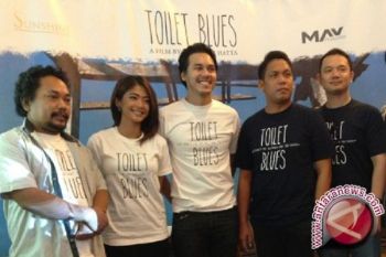 Toilet Blues Badirkan Dilema Cinta Dan Kehidupan