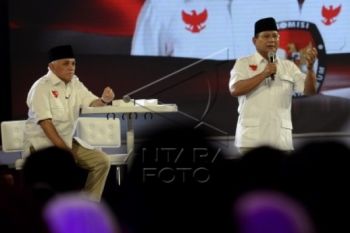 Prabowo: Perlu Intervensi Pemerintah Besar-Besaran Lindungi Hutan