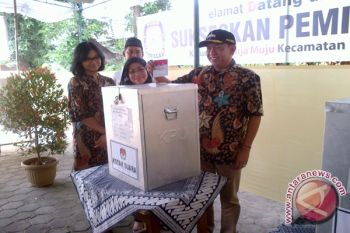 Masyarakat diimbau tidak larut euforia hitung cepat 