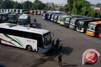 20 Bus Kampung Rambutan Dinyatakan Tak Layak Jalan