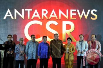 LKBN ANTARA anugerahkan Antaranews CSR Award  