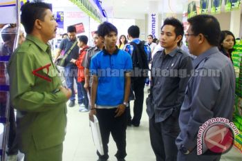Anggota DPRD Sidak Perusahaan Swasta Terkait THR