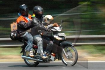 Yogyakarta ke Semarang 2,5 Jam