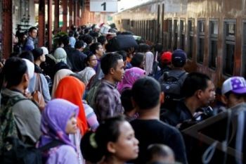 KAI Luncurkan Paket Promo Mudik Murah