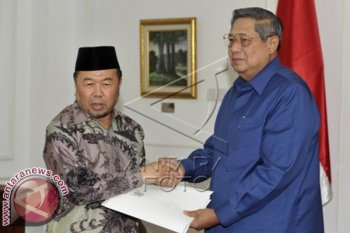Presiden Membayar Zakat