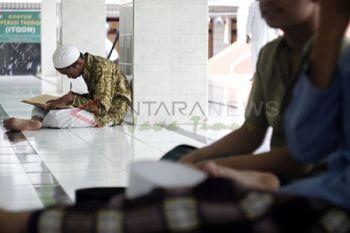 Mengaji Kitab Kuning