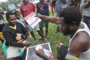 KPU Pekanbaru Taja Koordinasi Pilpres Sambil Buka Bersama