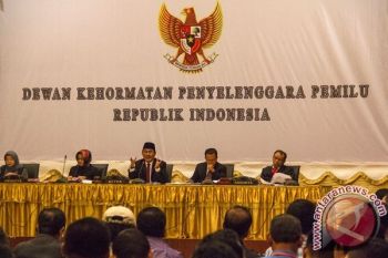 DKPP Bacakan 13 Putusan Sengketa Pasca-Pilpres