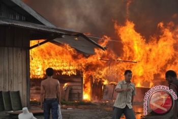 Pasar Kleco Solo Ludes Terbakar