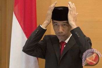 Jokowi Bertemu Delapan Bupati Bahas Berbaga Masalah Daerah