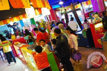 Arena Permainan Anak Masih Dipadati Pengunjung 