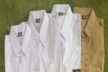 Penjual Seragam Sekolah Kebanjiran Pembeli