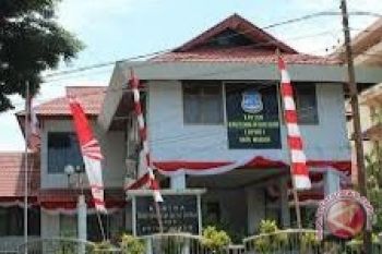 PD  Pasar Manado merugi setiap bulan