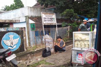 "Kampung Kaleng" Bogor putar Rp1,35 miliar sepekan 