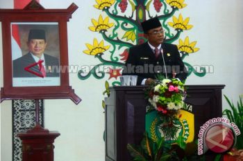Legislator : Peringati Hut RI Dengan Meriah