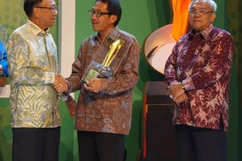 Semen Indonesia Raih Penghargaan Energi Pratama