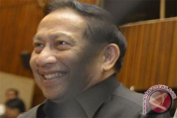 Menhub : Pembenahan Jalur Kereta Api Kurangi Macet Mudik