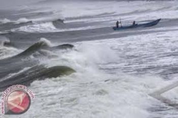 Gelombang Laut Tinggi, Syahbandar Larang Nelayan Melaut