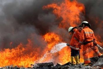 Mobil dan Motor Ikut Terbakar di Temanggung