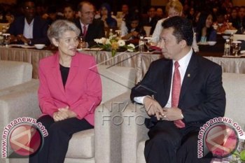 Forum Media Global Hasilkan "Bali Road Map" 