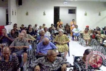Warga lansia Sentani belum kantongi kartu sehat 