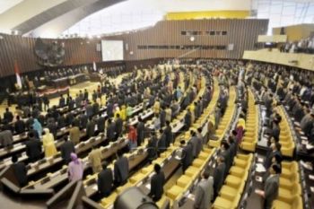 DPR: RAPBN 2015 Miliki Makna Khusus