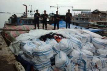BC Kepri Sita Pakaian Bekas Senilai Rp3,5 Miliar
