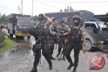 Polisi razia senjata tajam pascakerusuhan di Timika