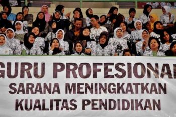 Terlambat Masuk Sekolah, Guru Ditegur Wali Kota