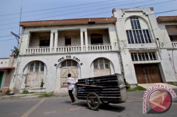Balai Arkeologi Gali Benteng Kota Lama
