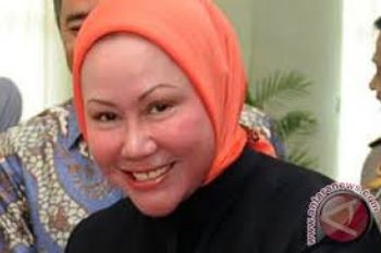 Ratu Atut Divonis Penjara 4 Tahun