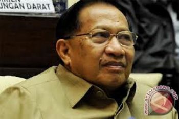 Menhub: Publik Perlu Dipaksa Gunakan Transportasi Massal
