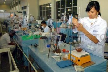 Kota Semarang Juara Umum LKS SMK Jateng