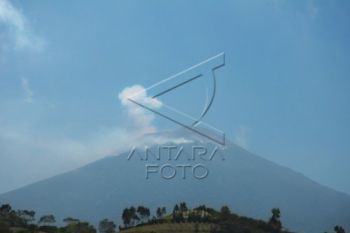 Gempa Tremor Gunung Slamet Kembali Muncul
