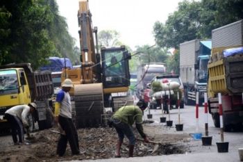 Pascapengalihan Kendaraan, Perbaikan Jalur Tengah-Selatan Terhambat