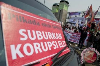 Politik kemarin, dukungan Pilkada via DPRD hingga elit parpol bertemu