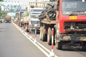 Kendaraan Berat Langgar Jam Operasi di Jalur Tengah