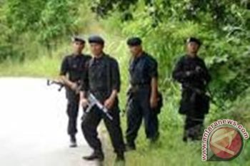 Empat orang terluka dalam bentrokan Brimob dan warga di Sugapa Intan Jaya