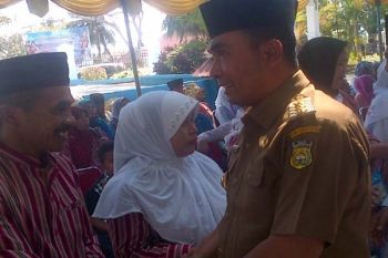 Bupati Lepas Calon Haji Kabupaten Buton 