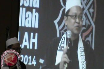 HTI : Khilafah yang Dideklarasikan ISIS Tidak Sah 