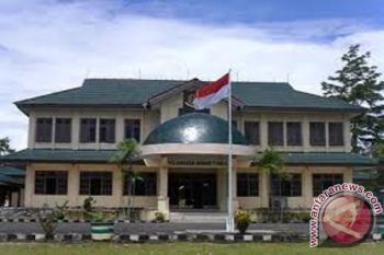 Kejaksaan Timika limpahkan berkas dugaan korupsi majalah legislatif ke tipikor