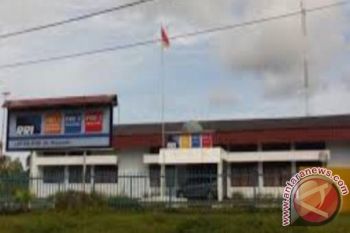 Empat sekolah di Biak Numfor ikut lomba baca berita radio