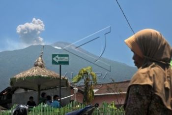 Gunung Slamet Masih Munculkan Gempa Tremor