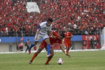 Dikandang, Persis Ditahan Imbang Borneo 1-1