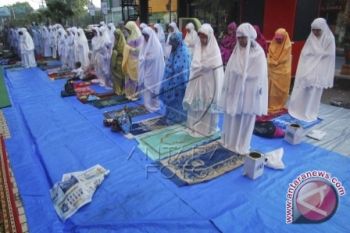 Belasan Ribu Warga Muhammadiyah Salat Idul Adha